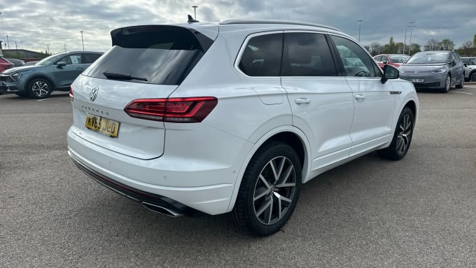 2019 Volkswagen Touareg
