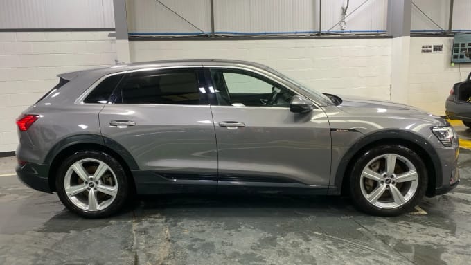 2021 Audi E-tron