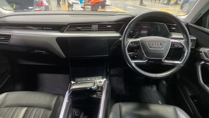 2021 Audi E-tron