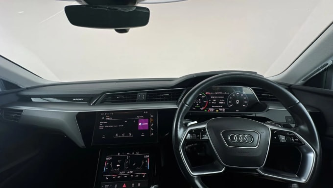 2023 Audi E-tron