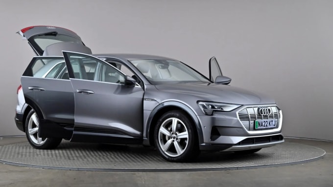 2022 Audi E-tron