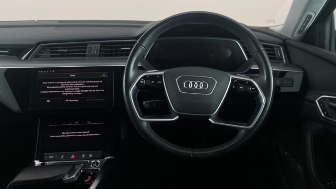 2022 Audi E-tron