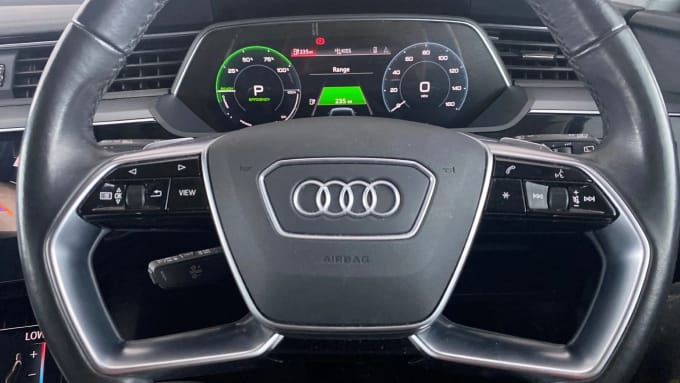 2022 Audi E-tron