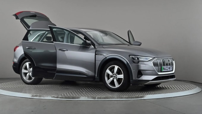 2022 Audi E-tron
