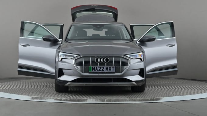 2022 Audi E-tron
