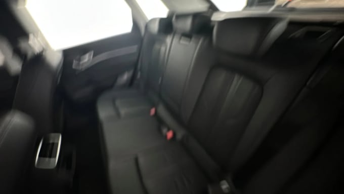 2022 Audi E-tron