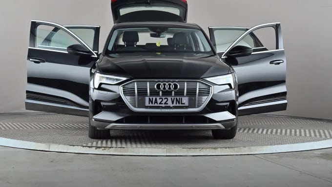 2022 Audi E-tron
