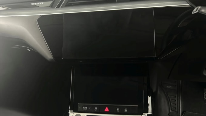 2022 Audi E-tron