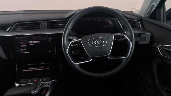 2022 Audi E-tron
