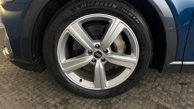 2022 Audi E-tron