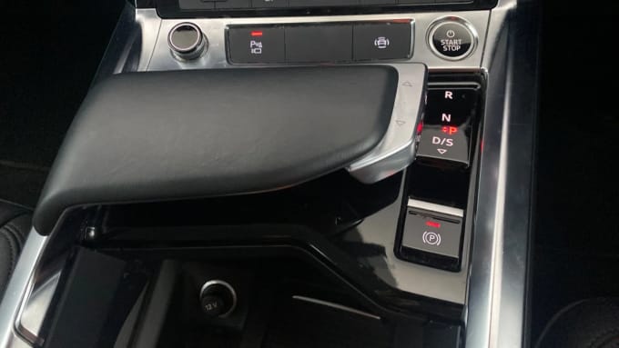 2022 Audi E-tron