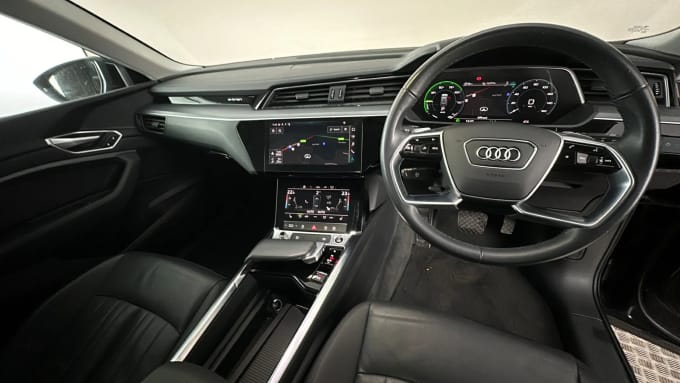 2021 Audi E-tron