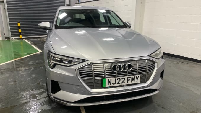 2022 Audi E-tron