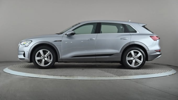 2022 Audi E-tron