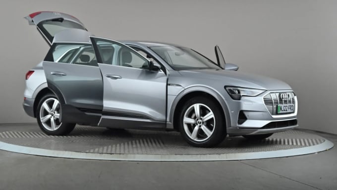2022 Audi E-tron
