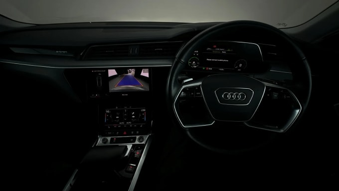 2022 Audi E-tron