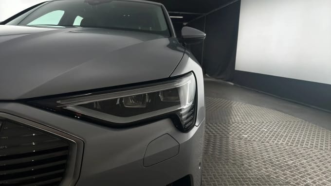 2022 Audi E-tron