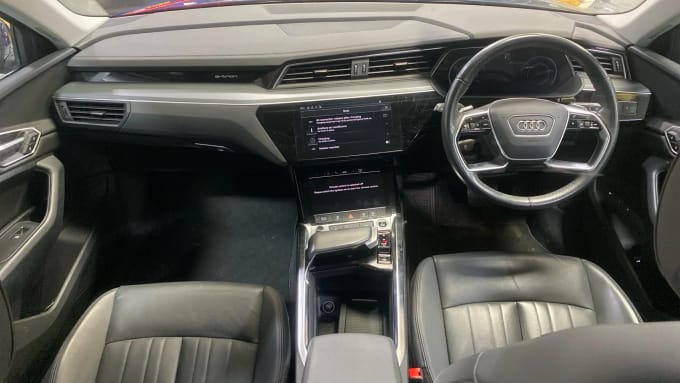 2022 Audi E-tron
