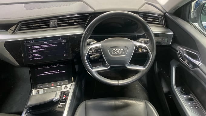 2022 Audi E-tron
