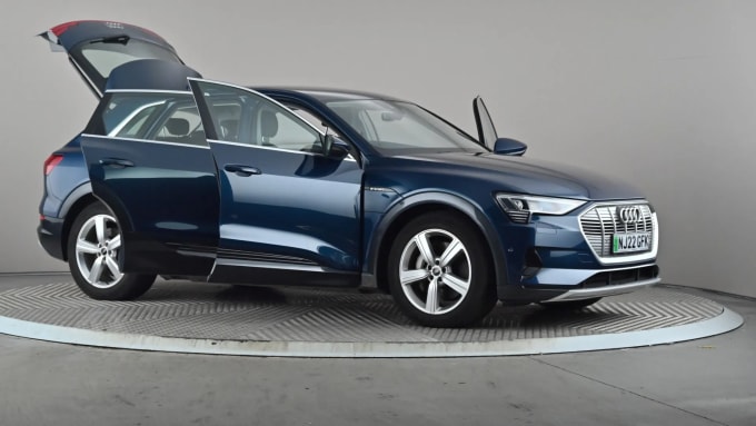 2022 Audi E-tron