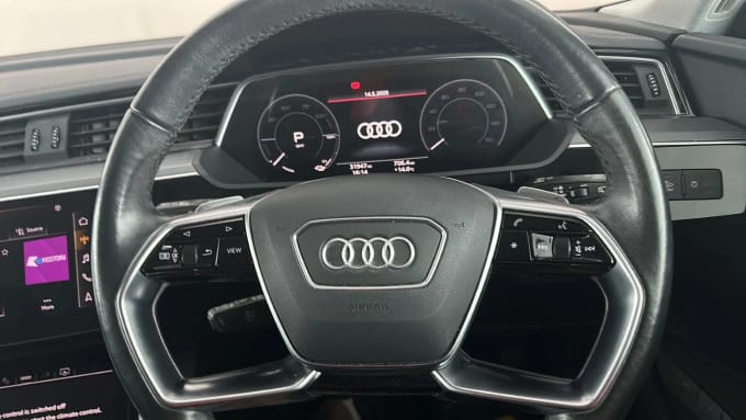 2022 Audi E-tron