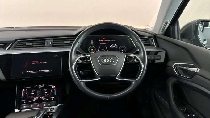 2021 Audi E-tron