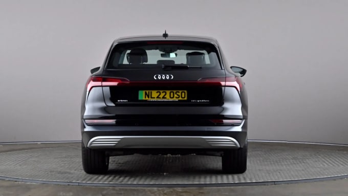 2022 Audi E-tron