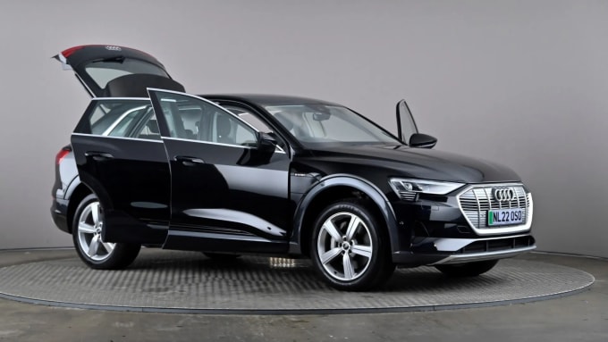2022 Audi E-tron