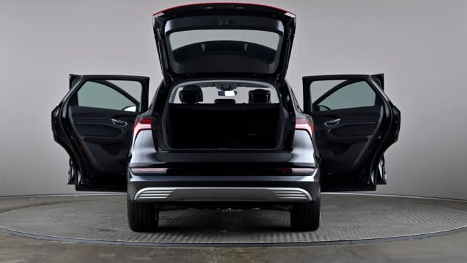 2022 Audi E-tron