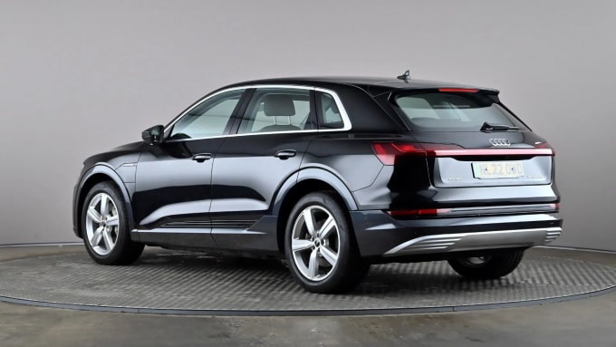 2022 Audi E-tron