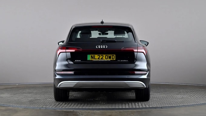 2022 Audi E-tron