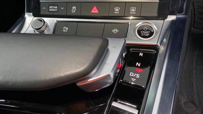 2022 Audi E-tron