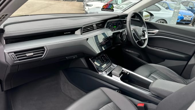 2022 Audi E-tron
