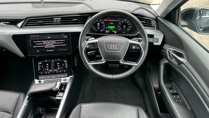 2022 Audi E-tron