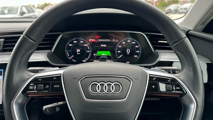 2022 Audi E-tron