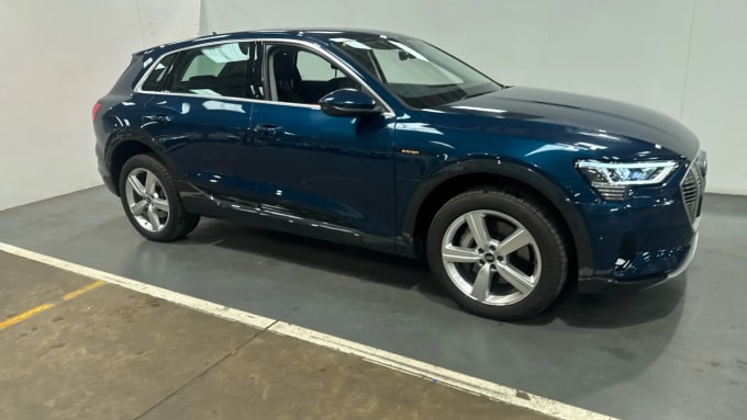 2022 Audi E-tron
