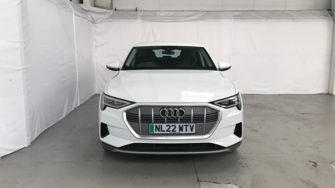 2022 Audi E-tron
