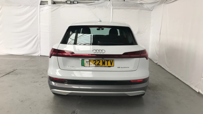 2022 Audi E-tron