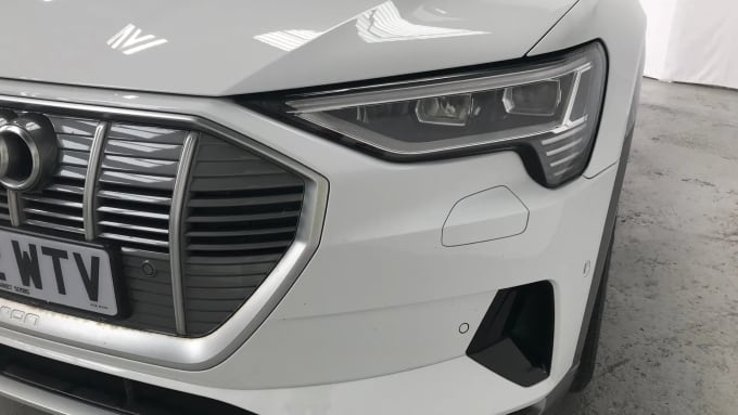2022 Audi E-tron