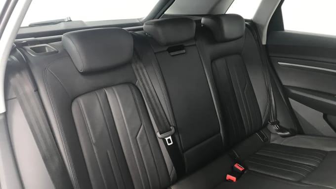 2022 Audi E-tron