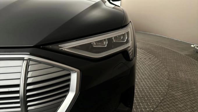 2021 Audi E-tron