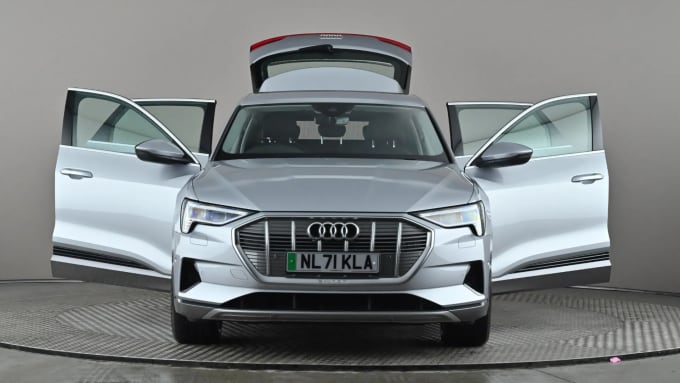 2021 Audi E-tron