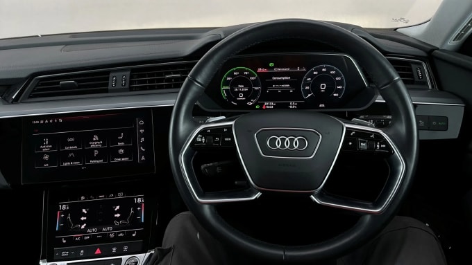 2021 Audi E-tron