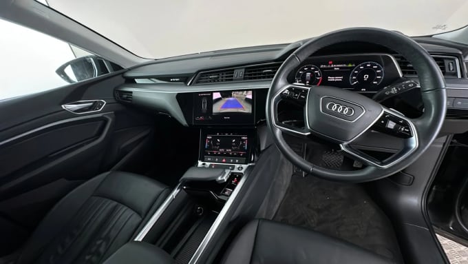 2021 Audi E-tron