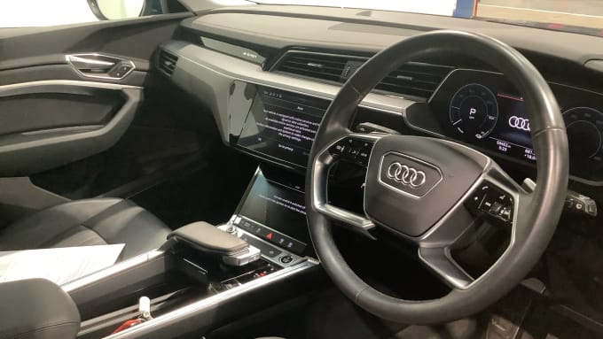 2021 Audi E-tron