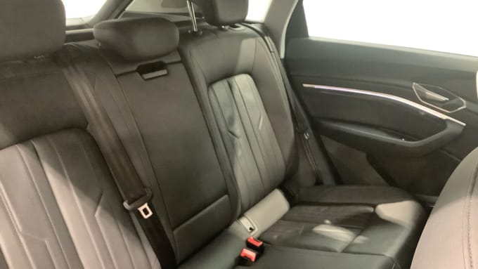 2021 Audi E-tron