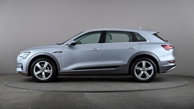 2021 Audi E-tron