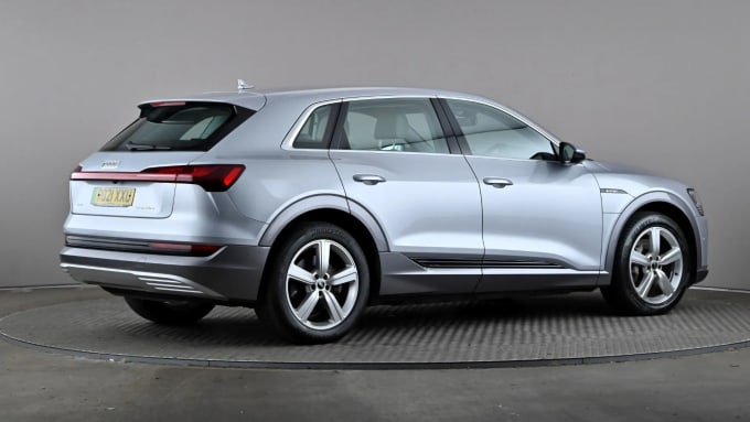 2021 Audi E-tron