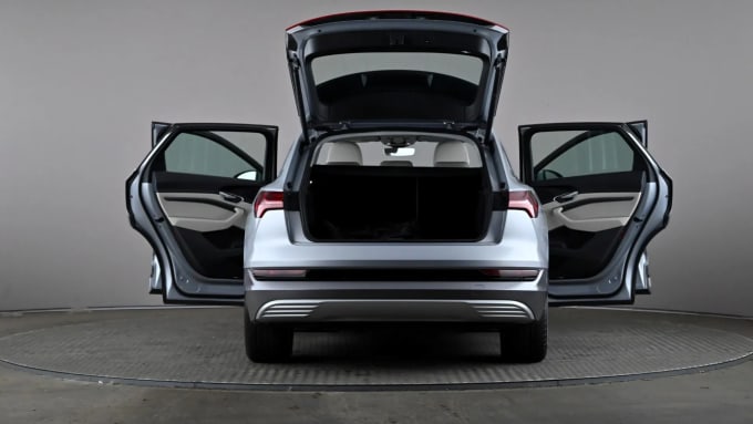 2021 Audi E-tron