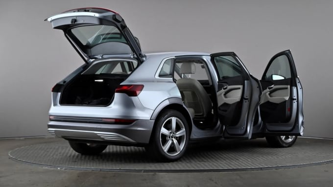 2021 Audi E-tron